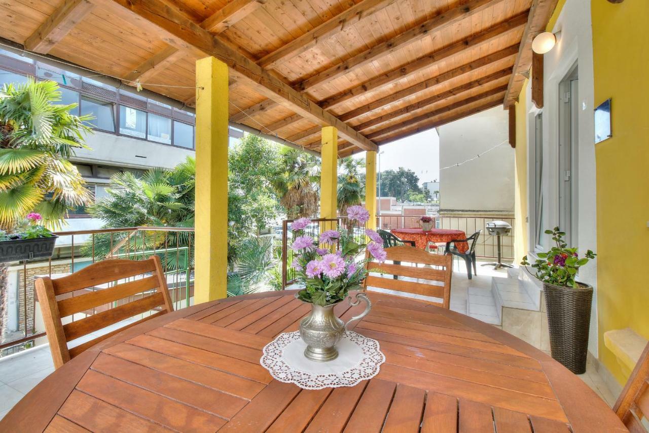 Boutique Apartman Villa Mediteran Porec Exterior photo